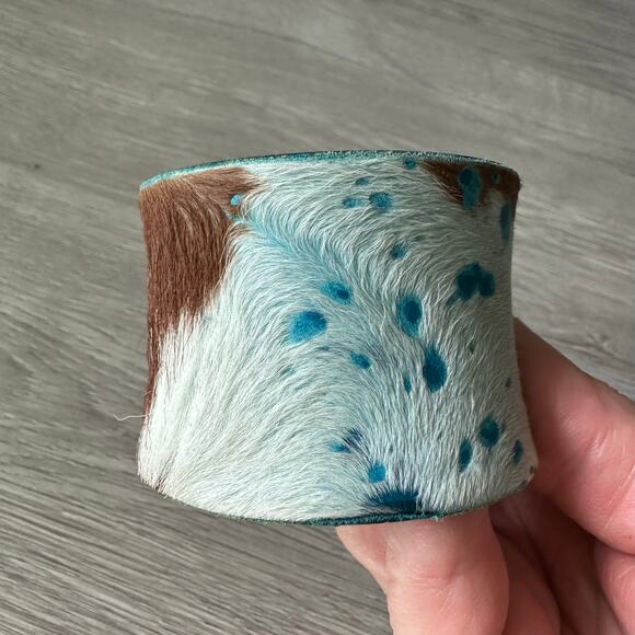 Rustic Cuff Cowhide Wide Cuff Bracelet Turquoise & Brown - Picture 9 of 9